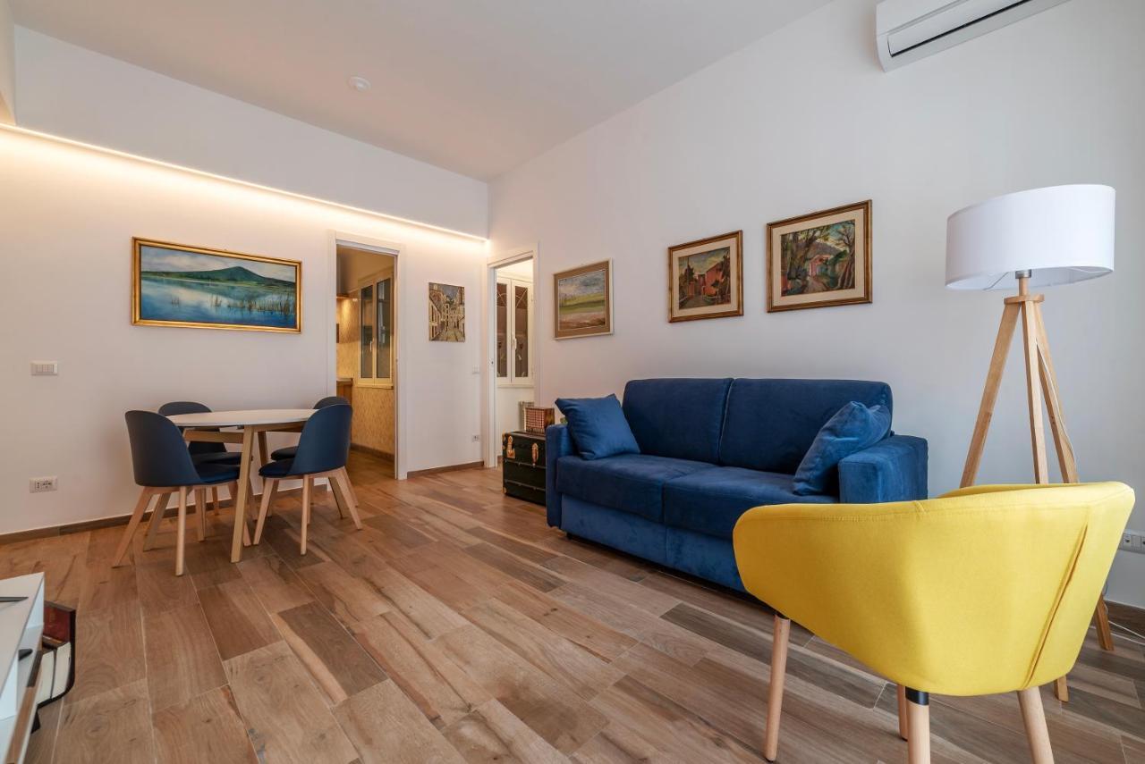 Piazza Re Di Roma Comfy Apartment Luaran gambar
